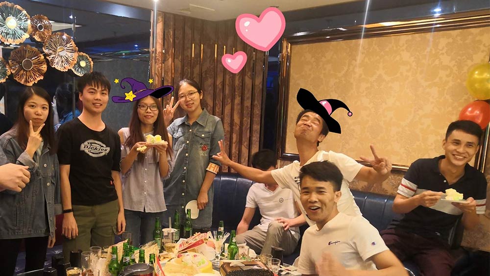 10月31日|意合云有plmm 生日啦??！